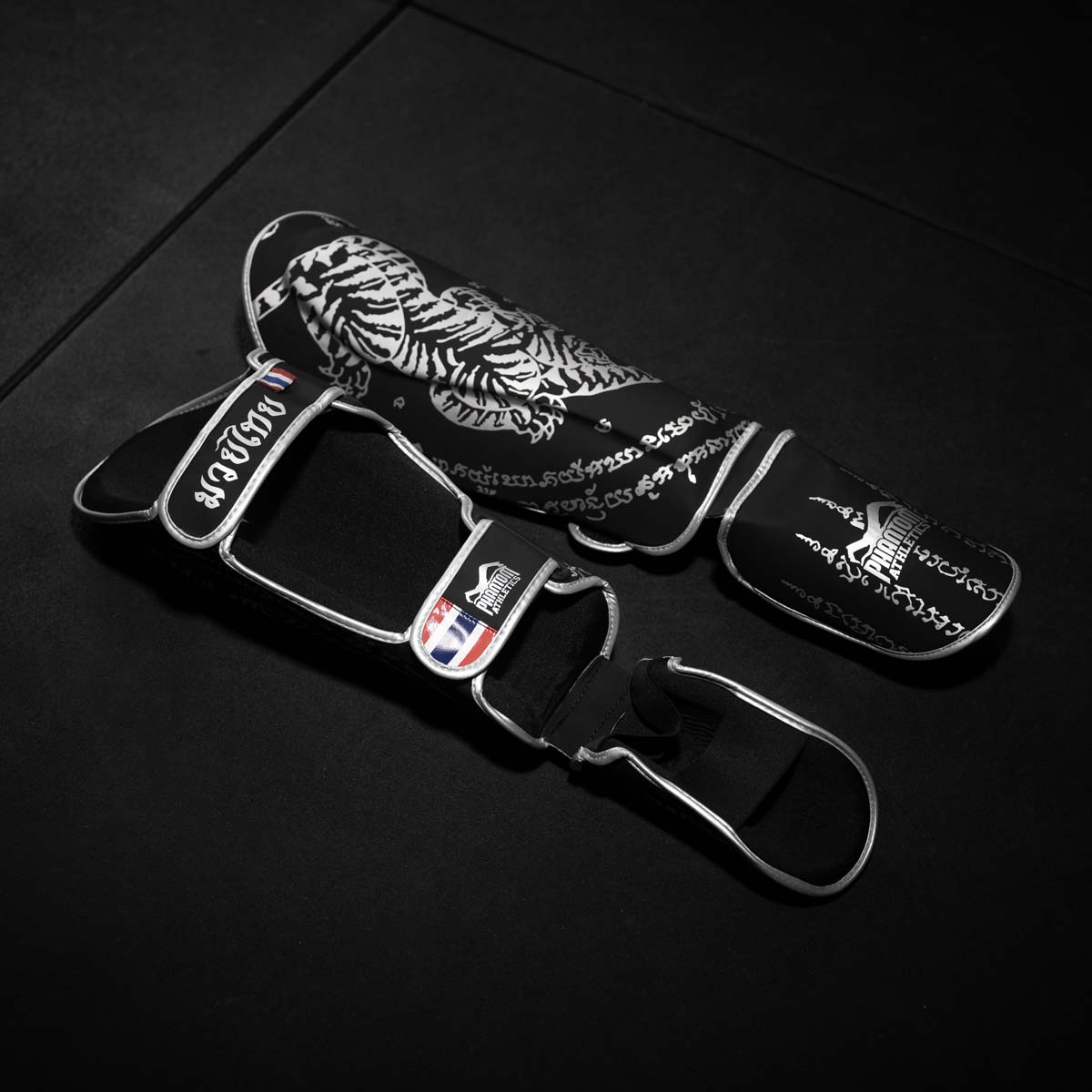 Schienbeinschutz Muay Thai - Limited Silver Edition