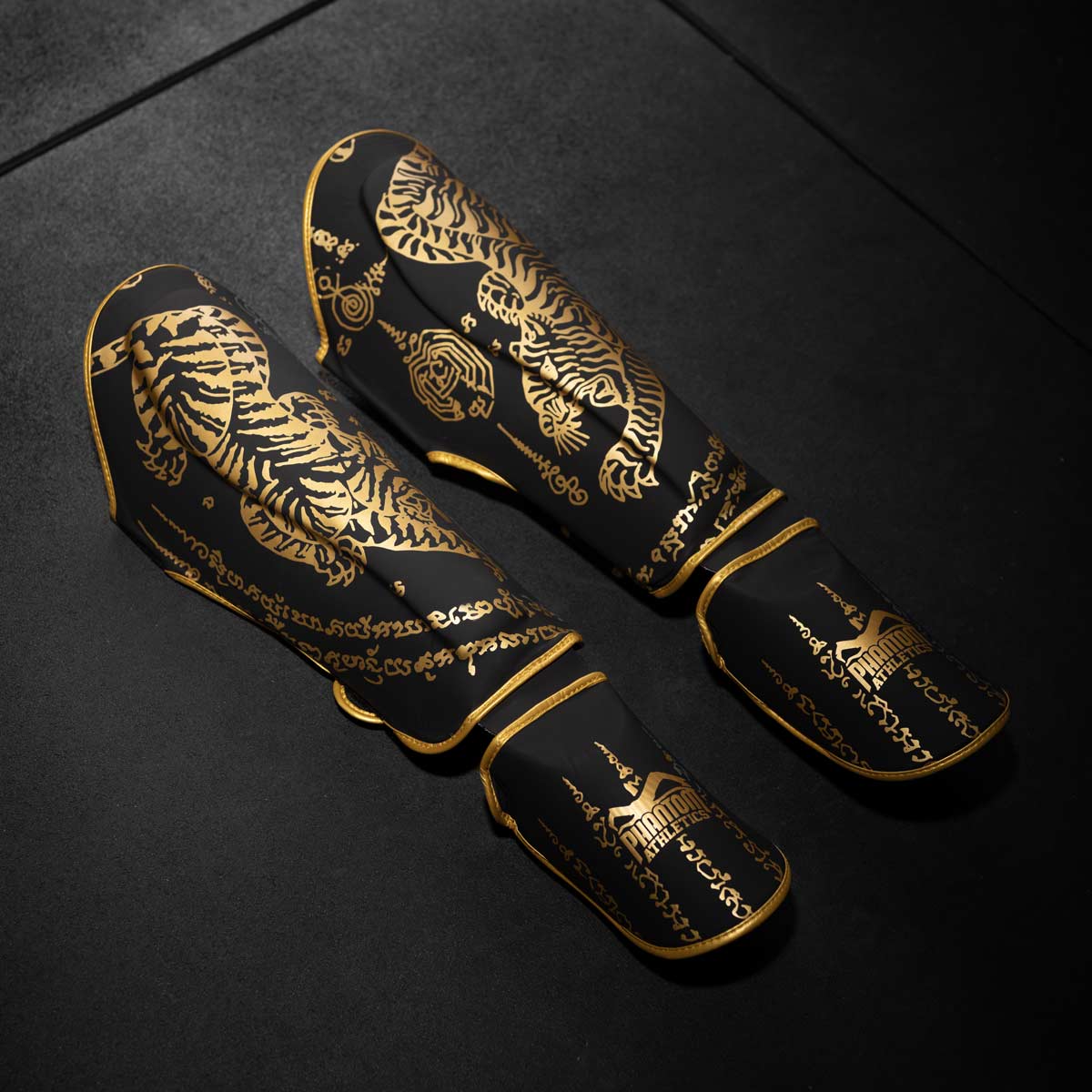 Schienbeinschutz Muay Thai - Limited Black Edition