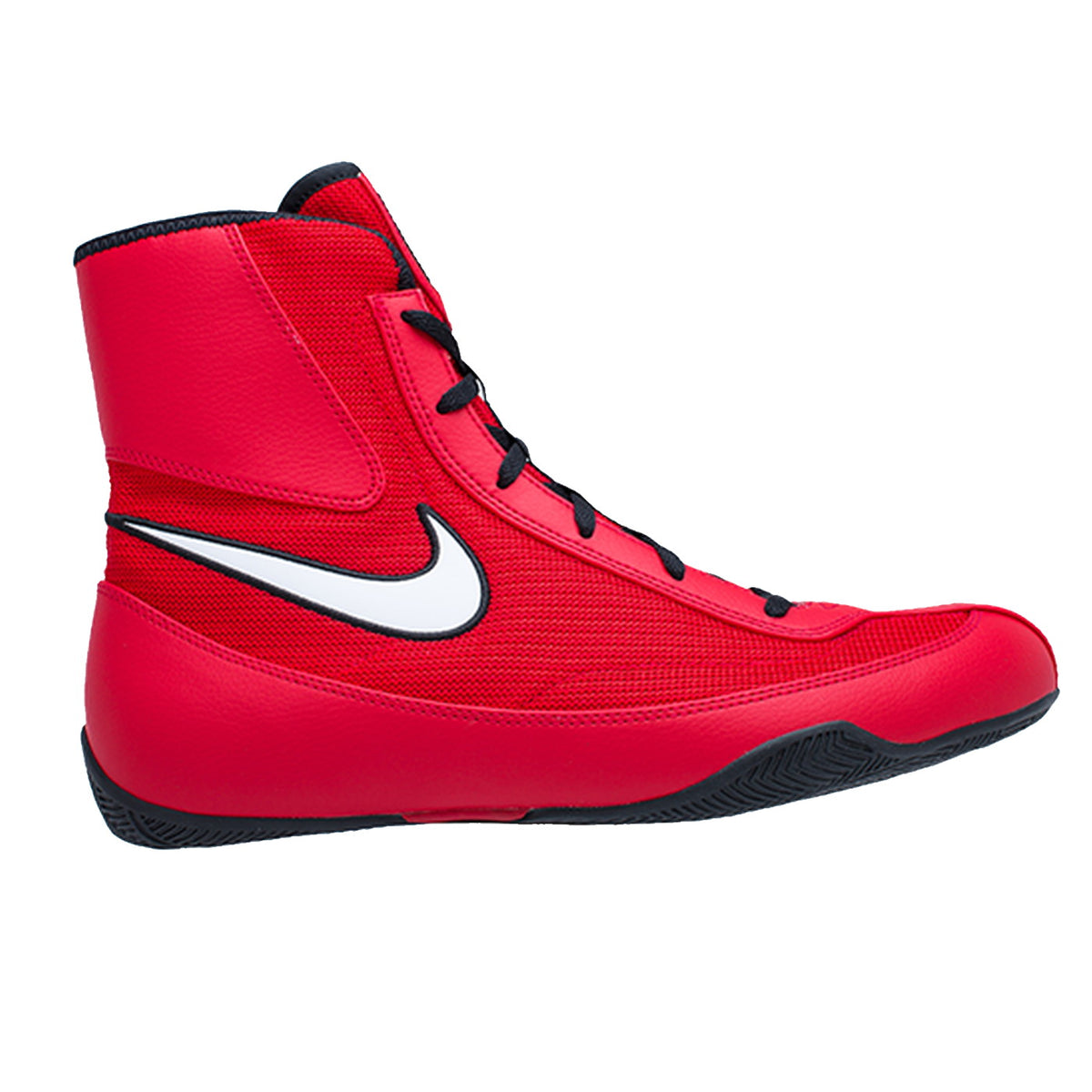 Nike Machomai 2 Boxschuh in Rot (Artikelnummer: 321819-610) – Dieser leichte und stylische Boxschuh ist speziell für Geschwindigkeit und Beweglichkeit im Ring entwickelt. Mit seinem atmungsaktiven Obermaterial und der dünnen, flexiblen Sohle bietet er maximale Kontrolle und direkten Bodenkontakt für schnelle Fußarbeit. Der Machomai 2 in auffälligem Rot ist ideal für ambitionierte Boxer, die eine optimale Kombination aus Komfort, Stabilität und Performance suchen.