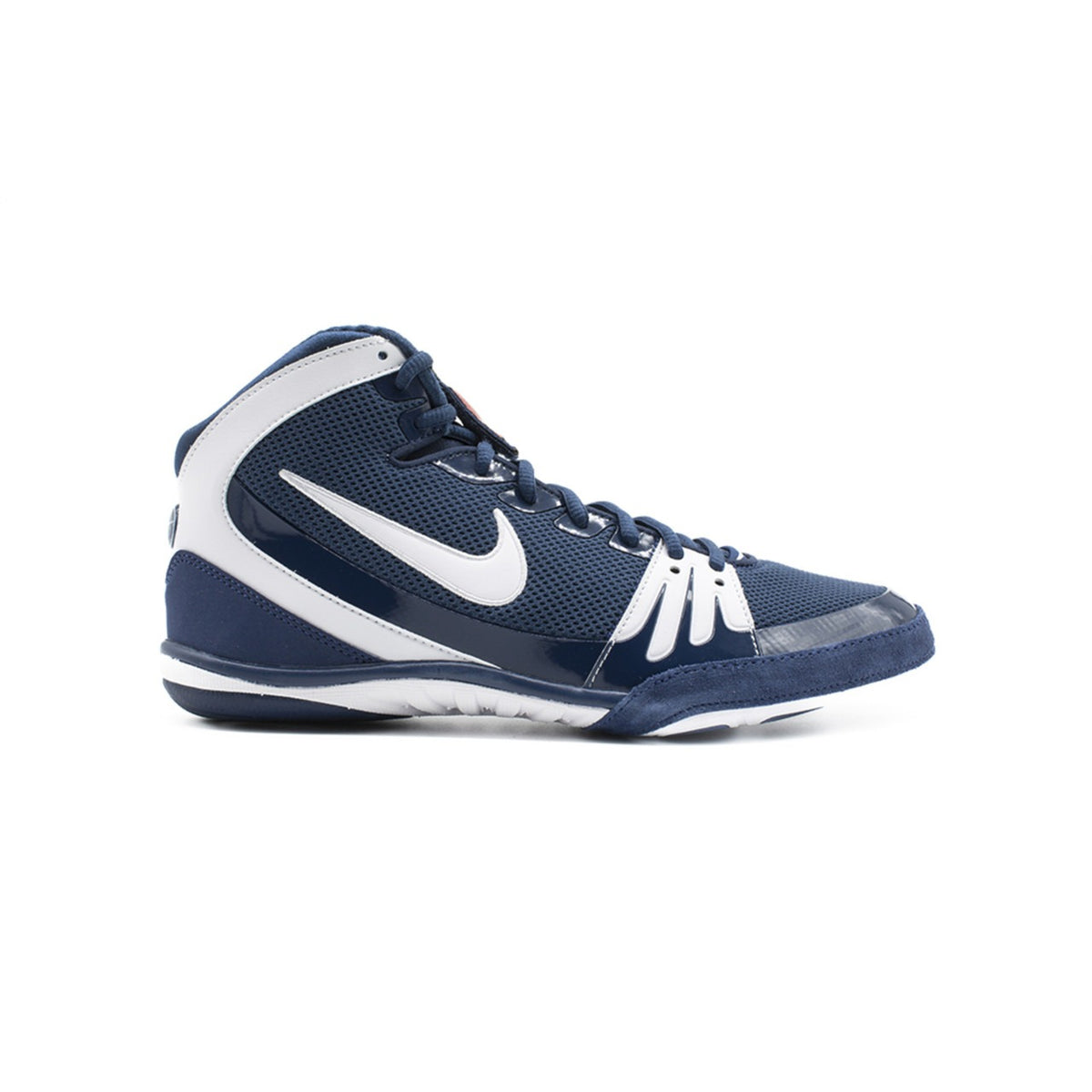 Nike Freek Ringerschuhe in Navy-Blau mit leichtem und atmungsaktivem Material. Perfekt für Wrestling-Athleten, die Komfort und Stabilität auf der Matte suchen.