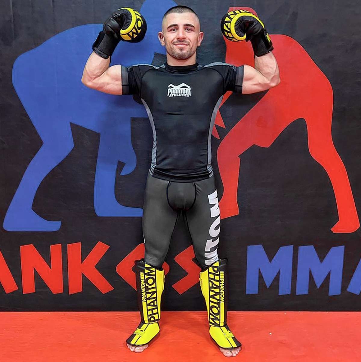 Phantom Fighter Mohamed Walid mit der Phantom Domination Legging im MMA Training. 