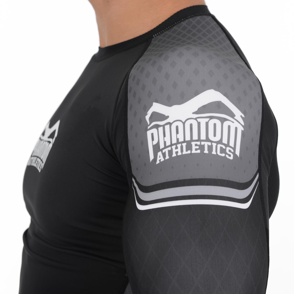 Phantom Athletics Rashguard Storm Nitro LS – leistungsstarkes Kompressionsshirt für Kampfsportarten wie BJJ, MMA und Ringen. Unterstützt die Muskulatur und schützt vor Hautreizungen.