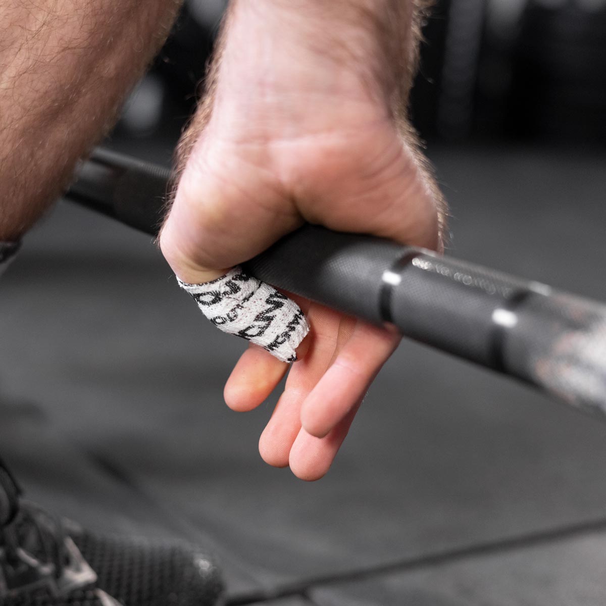 Phantom Grip Tape für einen besseren Halt beim Crossfit Training Dank Hookgrip.