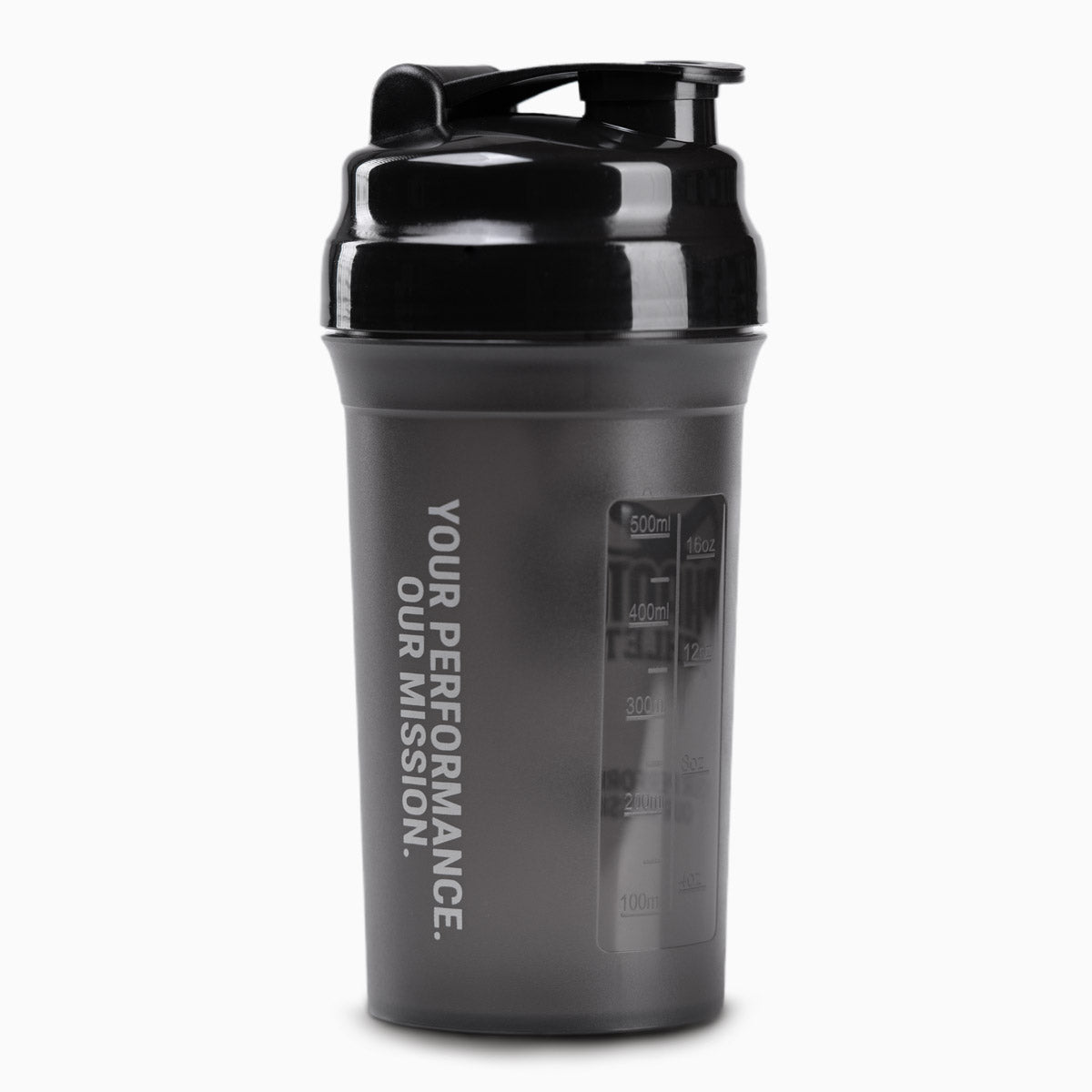 Der Phantom Athletics Shaker verfügt über ein Volumen von knapp 700ml und eignet sich perfekt für dein nächstes Kampfsportraining