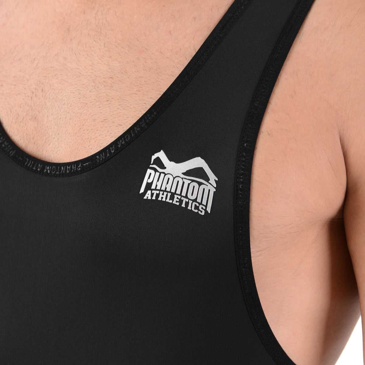 Das Phantom STORM Ringertrikot im Detail mit hochwertigem Silikon Print.